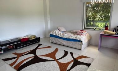 Casa en Fincas de Iraola II