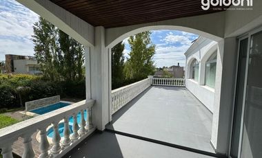 Casa en Fincas de Iraola II