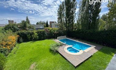 Casa en Fincas de Iraola II