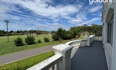 Casa en Fincas de Iraola II