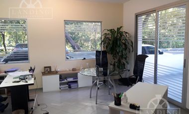 Oficina venta con Dos Despachos Dos Cocheras propias Rincon de Milberg