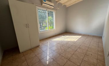 Casa en  calle Junin al 800