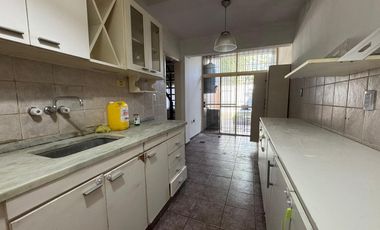 Casa en  calle Junin al 800