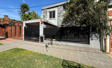 Casa en  calle Junin al 800
