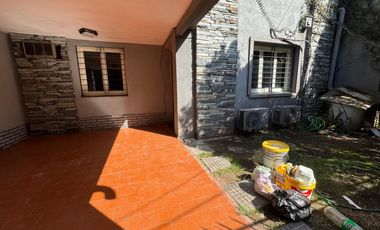 Casa en  calle Junin al 800