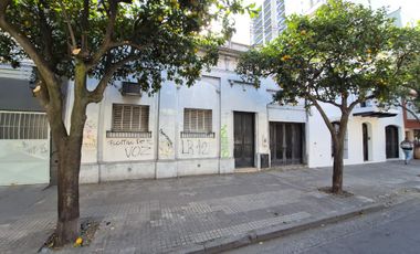Casa Comercial en Alquiler