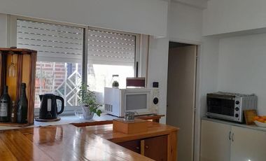 Casa de 2 dormitorios en Oliveros con gran terreno.