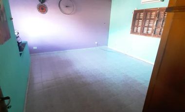 CASA PARA DOS FAMILIAS