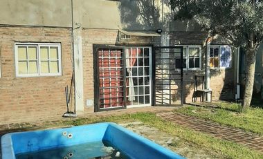 CASA PARA DOS FAMILIAS