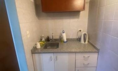 Oficina en  excelente esquina del centro de lomas