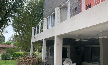 Casa en  alquiler Country Club el Paraiso