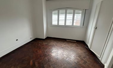 !!VDO. CASA 2 PLANTAS EXC. INVERSION B° GUEMES!!