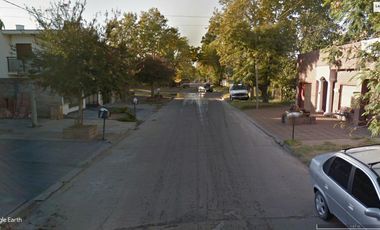 Casa en venta - 2 Dormitorios 1 Baños - 248,54 - Saladillo