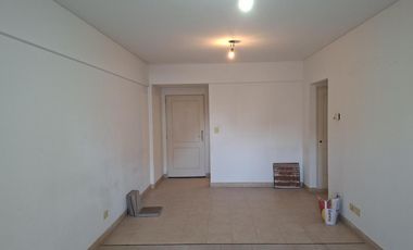 ALQUILER DEPARTAMENTO 3 AMBIENTES EN HAEDO SUR