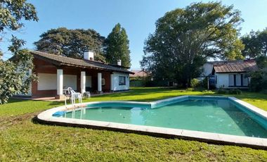 Casa en venta en Yerba Buena, Sarmiento al 1100