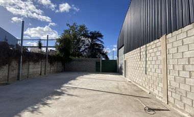 Importante Fracción de 7000 m2 con Piscina