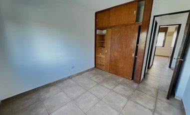 Departamento de 2 dormitorios en alquiler a 5 cdras del Nuevocentro