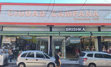 Excelente local de 1000 mts. en alquiler zona comercial de Flores