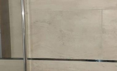 Casa en venta - 4 Dormitorios 4 Baños - 531,50mts2 - Merlo