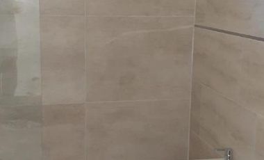 Casa en venta - 4 Dormitorios 4 Baños - 531,50mts2 - Merlo