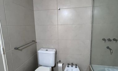 !!ALQUILO EXCLUSIVO DEPTO. 2 DORM. C/COCHERA EN MIRACIELOS!!