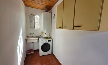 VENTA CASA 3AMB COCHERA TERRAZA QUINCHO AVELLANEDA