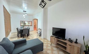 VENTA CASA 3AMB COCHERA TERRAZA QUINCHO AVELLANEDA