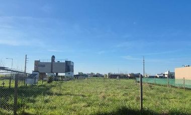 LOTES-FUNES--BARRIO ABIERTO-FUNES-VERDE - ESCRITURA - CERCADO