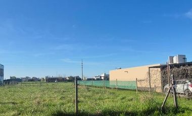 LOTES-FUNES--BARRIO ABIERTO-FUNES-VERDE - ESCRITURA - CERCADO