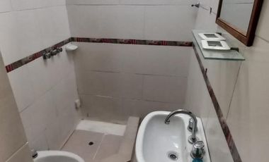 Alquiler de PH 3 ambientes con patio en Sarandi