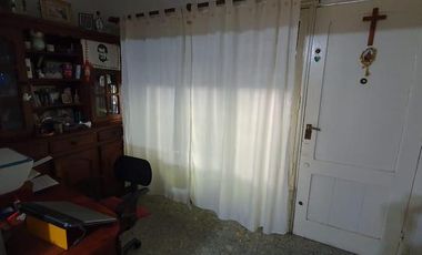 Propiedad con amplio lote