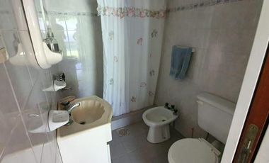 Propiedad con amplio lote