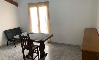 Departamento en venta - 2 Dormitorios1 Baño - 80 mts2 - Villa Lynch