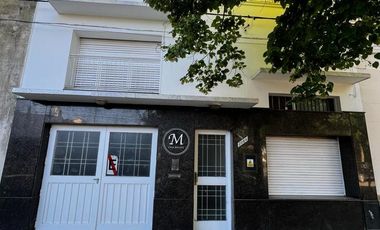 Casa en venta - 5 Dormitorios 4 Baños - 340mts2 - Saladillo