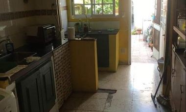 Casa en venta - 3 Dormitorios 2 Baños - 150mts2 - San Carlos de Bolivar