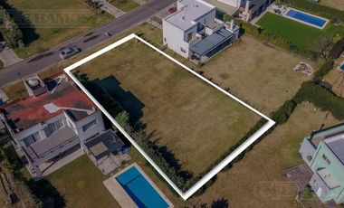 APTO CREDITO. LOTE INTERNO. ORIENTACION NOR-OESTE