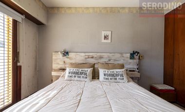 Casa en  Barrio Parque Bernal