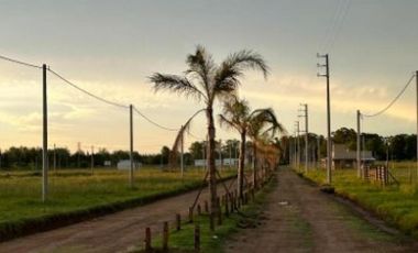 Casa en venta - 2 Dormitorios 1 Baño - Navarro