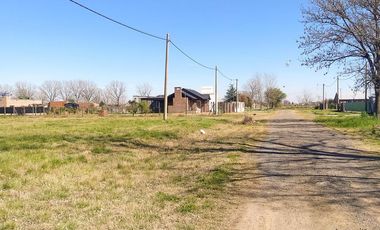 Lote 768m2, Juana Azurduy casi esquina Rene Favaloro, Funes Town - Funes.