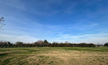 LOTE EN VENTA BARRIO LOS CARDOS - PILAR - HERMOSA ORIENTACION