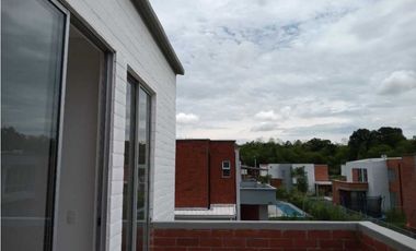 Venta de Casa Campestre en Praderas de Verde Horizonte en Jamundí