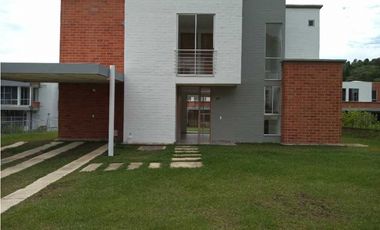 Venta de Casa Campestre en Praderas de Verde Horizonte en Jamundí