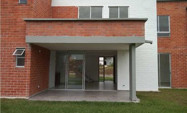 Venta de Casa Campestre en Praderas de Verde Horizonte en Jamundí