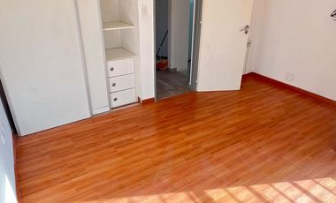 Departamento tipo duplex en Moreno