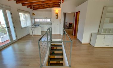 CASA EN VENTA - 528 E/ 6 Y 7 - LA PLATA