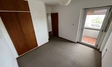 DEPTO 2 DORM PLENO CENTRO CALLE INDEPENDENCIA