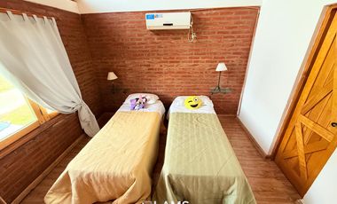 Importantes cabañas en alquiler equipadas - Sierras de los padres