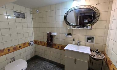 VENTA CASA MERLO CENTRO