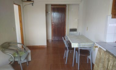PH en venta - 4 Dormitorios 2 Baños - Cochera - La Plata