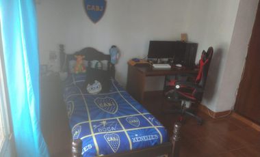 PH en venta - 4 Dormitorios 2 Baños - Cochera - La Plata